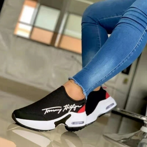 Women's Casual Breathable Flat Sneakers – Lightweight Walking Shoes