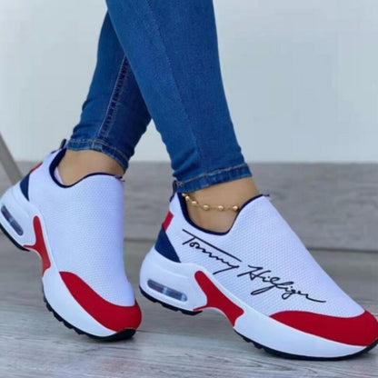 Women's Casual Breathable Flat Sneakers – Lightweight Walking Shoes