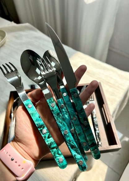 10-Piece Terra Bistrot Flatware Set – Modern Elegant Cutlery